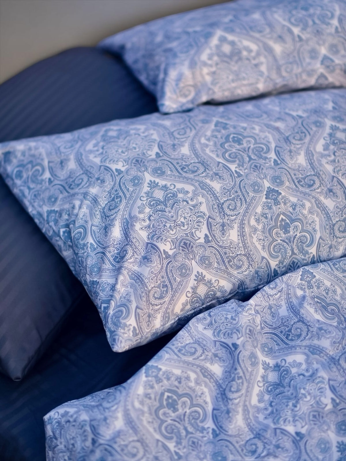 Azure paisley