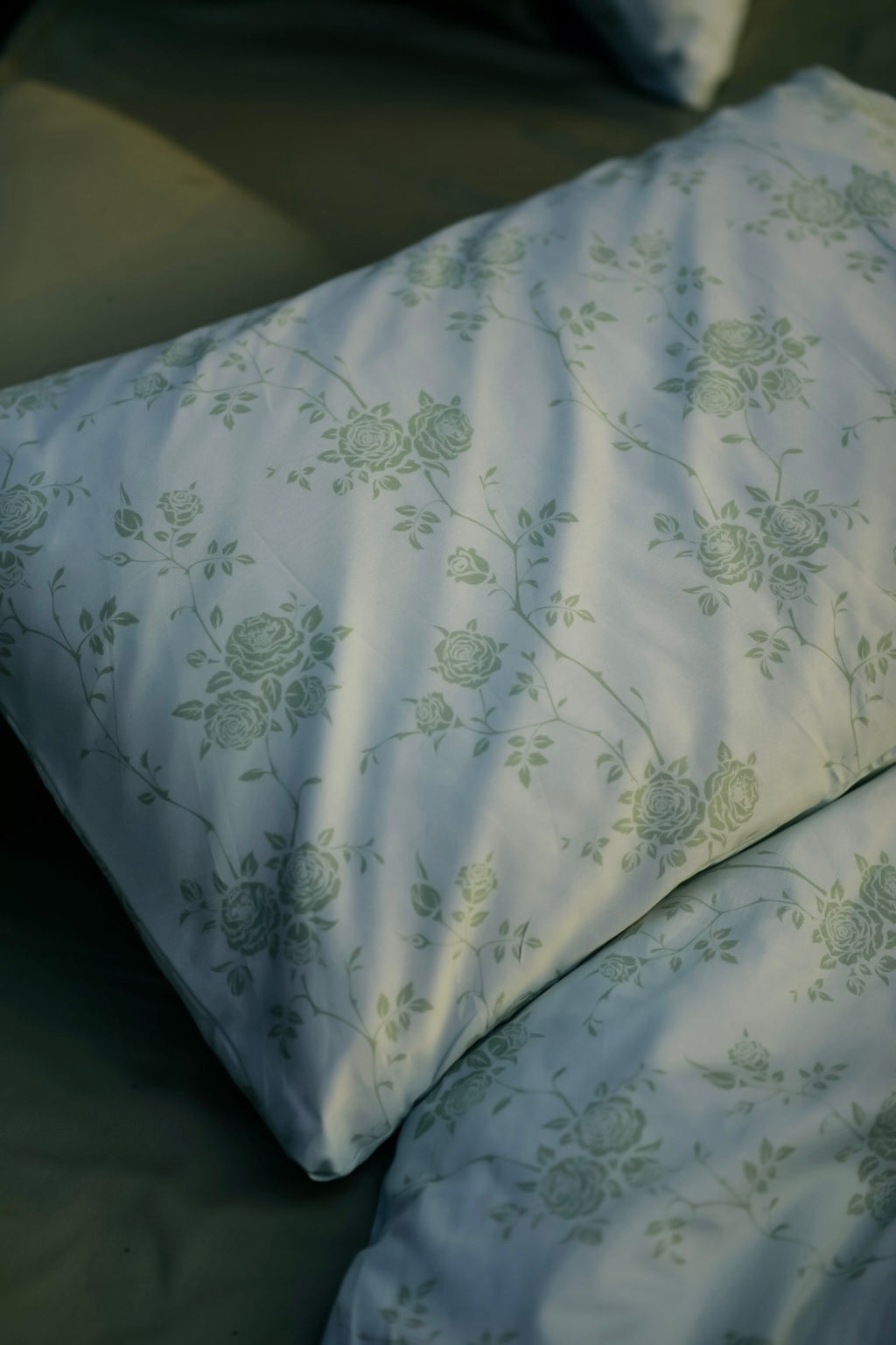 Sage rose  - 7 piece duvet cover set