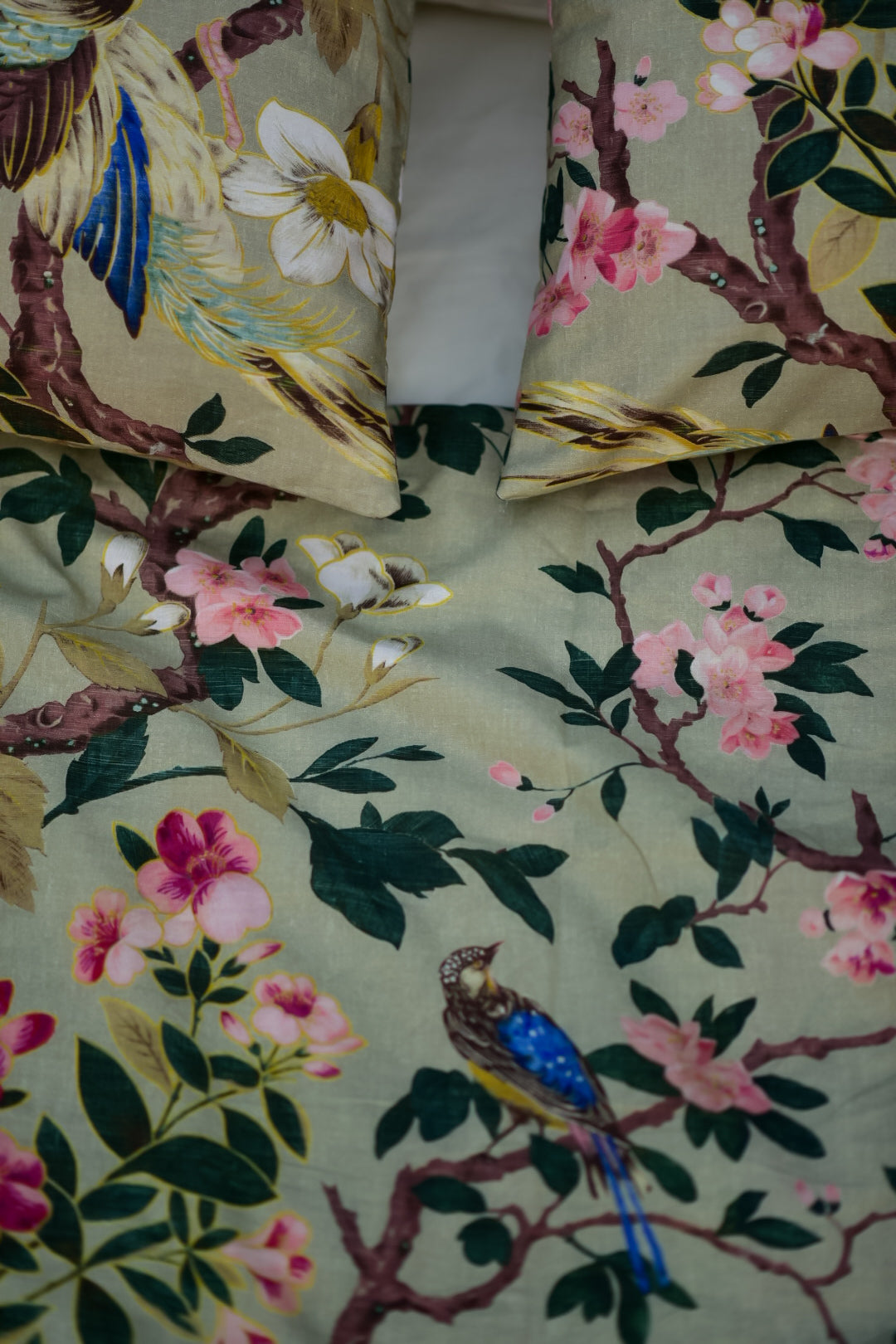 Nola songbird - 7 piece Comforter set